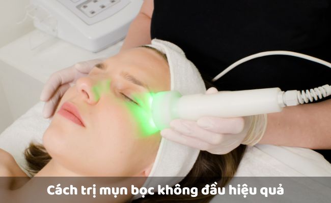 Sử dụng liệu pháp ánh sáng IPL điều trị mụn bọc không đầu
  
  
  