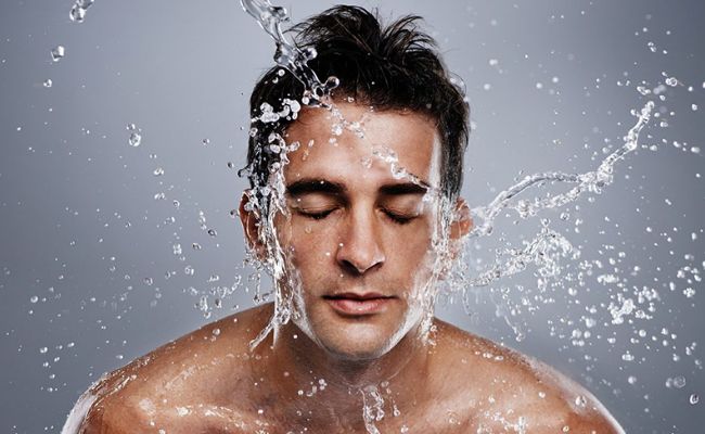 cách chọn sữa rửa mặt nam da dầu