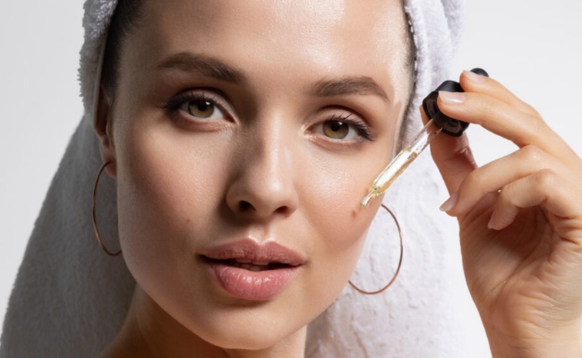 Serum Glycolic Acid được đánh giá cao về hiệu quả tái tạo và cải thiện kết cấu da