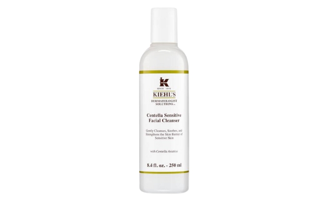 Sữa rửa mặt cho da nhạy cảm Kiehl's Centella Sensitive Facial Cleanser