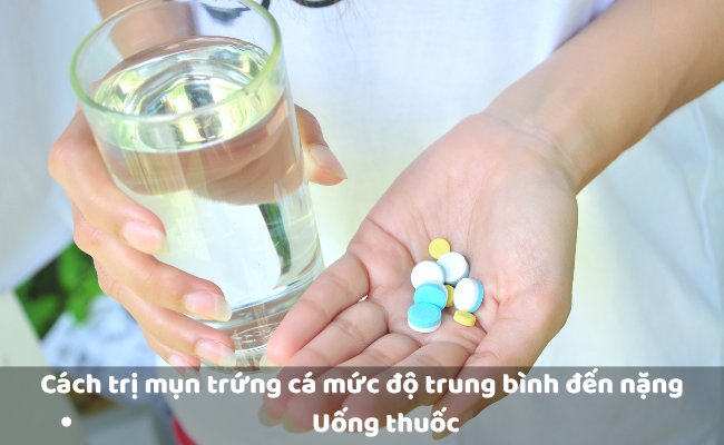 Sử dụng thuốc bôi kê đơn