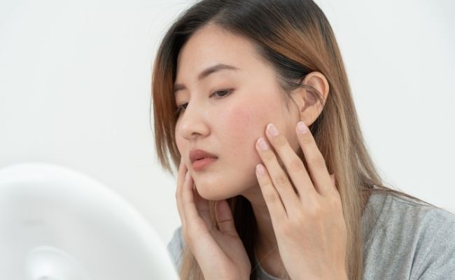 cách nhận biết da hỗn hợp thiên dầu