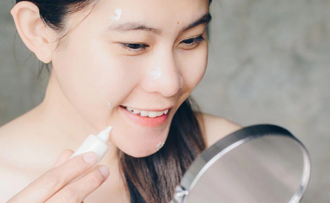 Salicylic Acid có hiệu quả trị mụn sưng đỏ và vết thâm cấp tốc