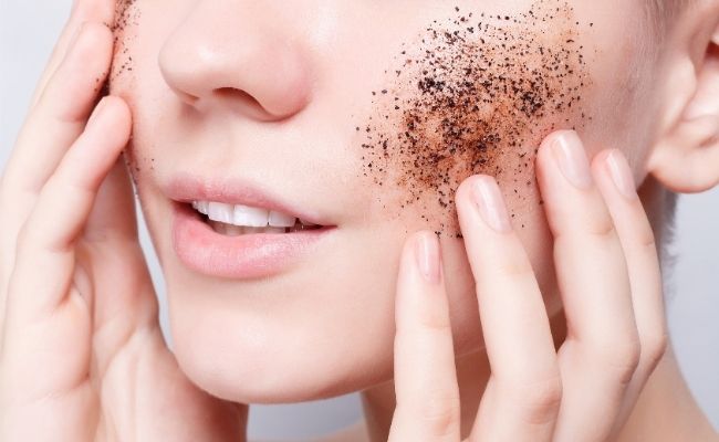 Tẩy tế bào chết giúp da trắng sáng, đều màu