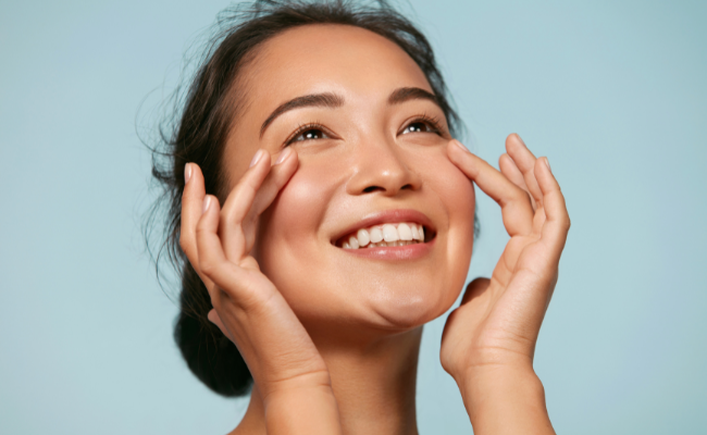 cách xử lý khi dùng niacinamide bị lên mụn