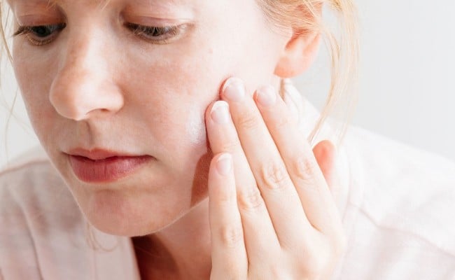 thói quen bạn cần duy trì để giảm mụn hiệu quả
