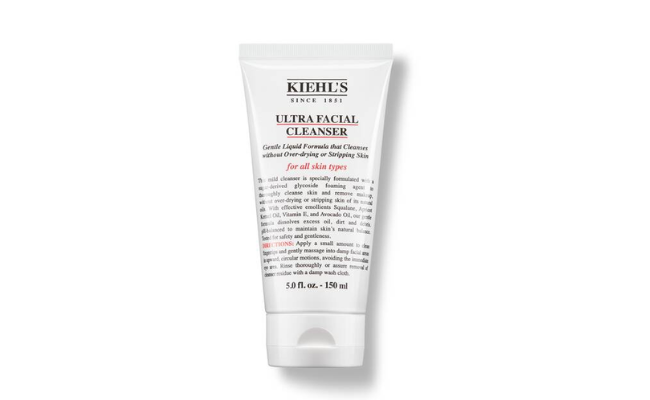 Sữa rửa mặt tạo bọt dịu nhẹ Ultra Facial Cleanser