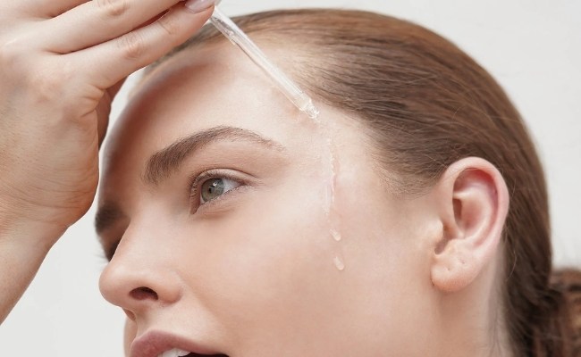 Dầu khoáng có tác dụng gì đối với làn da?
