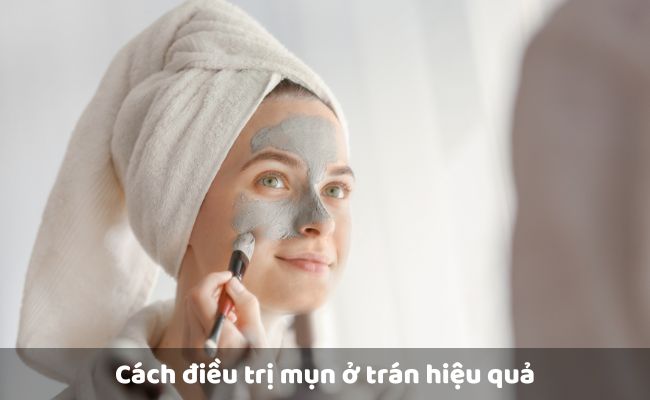 Trị mụn ở trán tại nhà bằng mặt nạ đất sét

