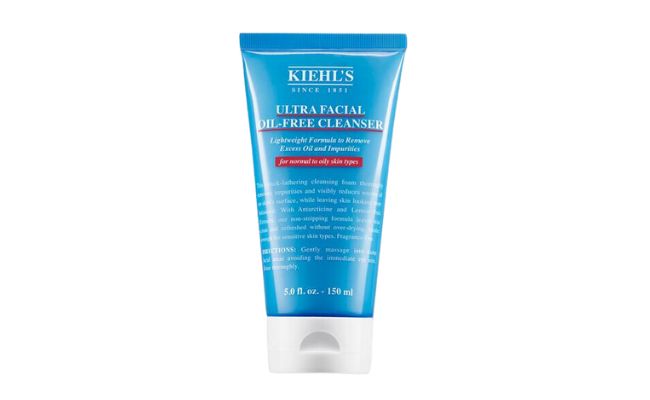 Sữa rửa mặt dịu nhẹ cho da dầu và da thường Kiehl's Ultra Facial Oil-Free Cleanser