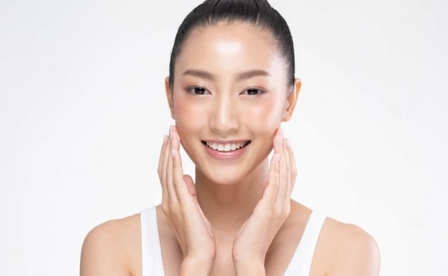 Hướng dẫn sử dụng sữa rửa mặt cho da dầu mụn hiệu quả cao, chuẩn khoa học