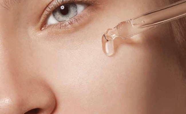 Serum dưỡng ẩm ở dạng lỏng công dụng của serum dưỡng ẩm